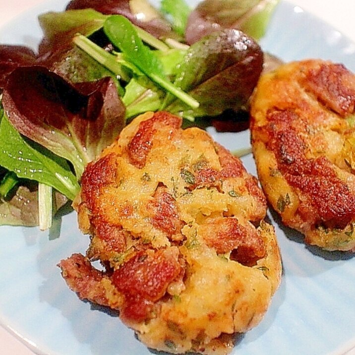揚げないコロッケみたいなポテト&ラムハンバーグ